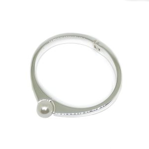 Pearly White Ball / Silver Bangle